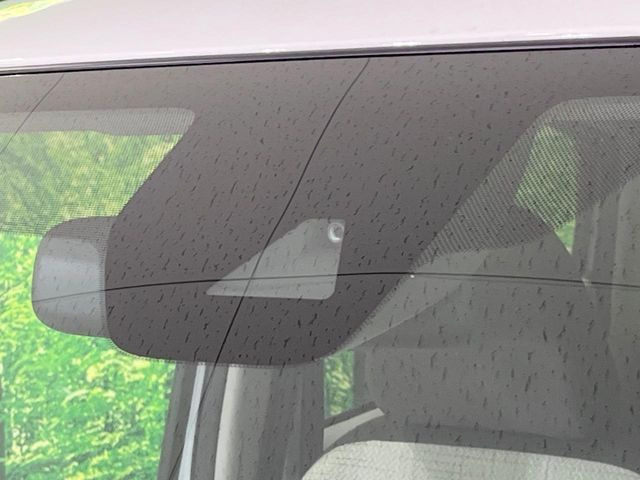 �y�C���e���W�F���g�G�}�[�W�F���V�[�u���[�L�z�t�����g�J�����őO���̎ԗ�����s�҂����m�B�Փ˂������Ȏ��͏Փ˔�Q�y���u���[�L���쓮�A�Փˉ�����T�|�[�g�B�����S�Ƀh���C�u�����y���݂��������܂��B