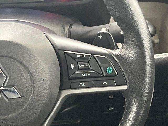 �y�v���p�C���b�g�z�������H�ł̒��������s���y��!!�a�؎��Ə��񑖍s�̃V�[���ŁA�A�N�Z���E�u���[�L�E�X�e�A�����O�������Ő��䂵�A�������^�]�̕��S���y�����Ă���܂���