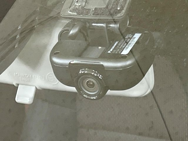 �y�h���C�u���R�[�_�[�z�h���C�u���R�[�_�[����!���s���͂������A������^�]�⎖�̂ɑ��������ہA�f���ŋL�^���A����̃��X�N�ɔ����܂��B���L�^�pSD�J�[�h�͂��q�l�����g�ł��������������K�v������܂��B