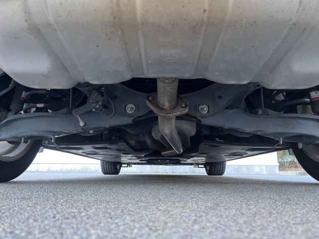 ����肪���ꂢ�Ȃ����ɁA�h�K���H�̎{�H���I�X�X���B�~��n��͂������A���ݕ��ɂ��Z���̕���A��Ń}�����E�E�B���^�[�X�|�[�c���������ɂ��D�]���������Ă���܂��B