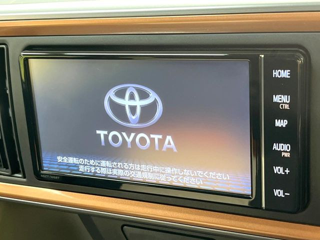 �y�����i�r�z�l�C�̏����i�r�𑕔����Ă���܂��B�i�r�̎g���₷���͂������A�I�[�f�B�I�@�\���[��!�L�����v�◷�s�͂������A�ʋ΂┃�����ȂǕ��i�̃h���C�u���y�����Ȃ�͂���