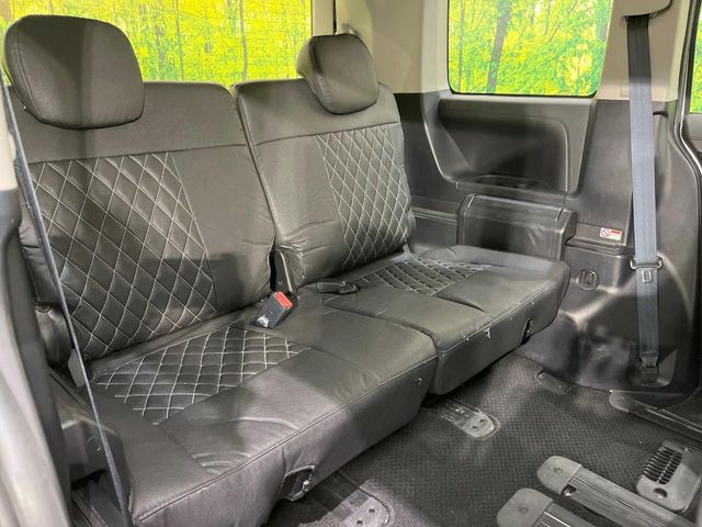 3��ڃV�[�g�͂�������ԗǍD����l�ł��������ƍ����Ē����܂��̂ŁA��l���ł̂��o���������N���N�ł��􂲉Ƒ��ŁA�C�̒m�ꂽ���ԂŁA�h���C�u�ɍs���̂��y���݂ł��ˁ�