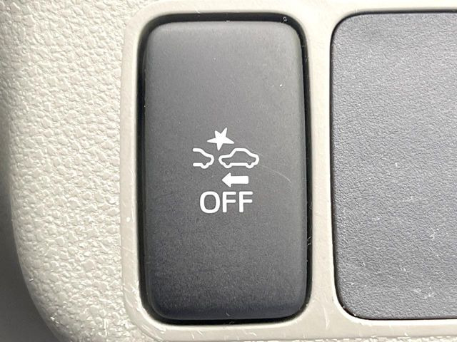 �y�X�}�[�g�A�V�X�g�z���s���ɑO���̎ԗ�����F�����A�Փ˂������Ȏ��͌x��ƃu���[�L�ŏՓˉ���Ɣ�Q�y�����A�V�X�g�B�����S�Ƀh���C�u�����y���݂��������܂��B