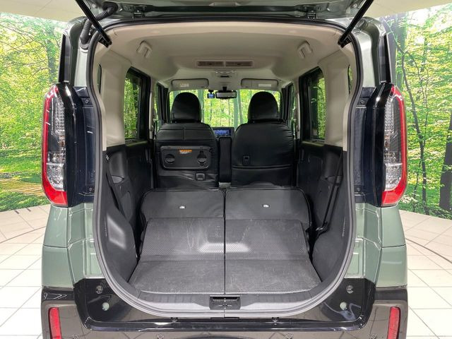 ���i�̂���������ʋ΁A���}���ɏ\���ȉ׎��X�y�[�X���m�ۂ��Ă���܂��B�Z�J���h�V�[�g��|���ƁA�傫�ȉו��̐ύڂ��\�ł���