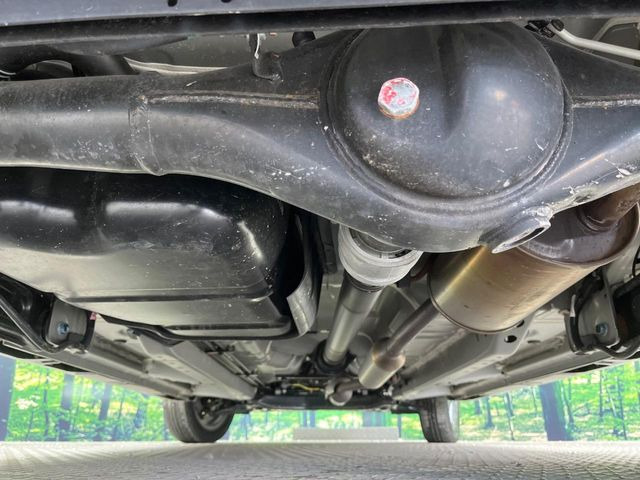 ����肪���ꂢ�Ȃ����ɁA�h�K���H�̎{�H���I�X�X���B�~��n��͂������A���ݕ��ɂ��Z���̕���A��Ń}�����E�E�B���^�[�X�|�[�c���������ɂ��D�]���������Ă���܂��B