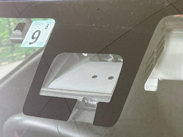 �y�f���A���Z���T�[�u���[�L�T�|�[�g�z���s���ɑO���̎ԗ�����F�����A�Փ˂������Ȏ��͌x��ƃu���[�L�ŏՓˉ���Ɣ�Q�y�����A�V�X�g�B�����S�Ƀh���C�u�����y���݂��������܂��B