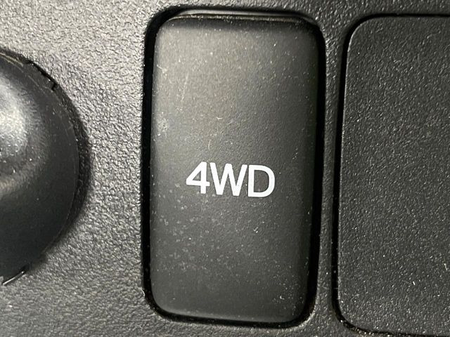 4WD�̂��Ԃł��̂ŁA�ᓹ�ł����S�ł���~��n�n��ɂ��Z�܂��̕��ȊO�ɂ��A�E�B���^�[�X�|�[�c����̕���~��n��֋A�Ȃ����@�������ɂ���������!