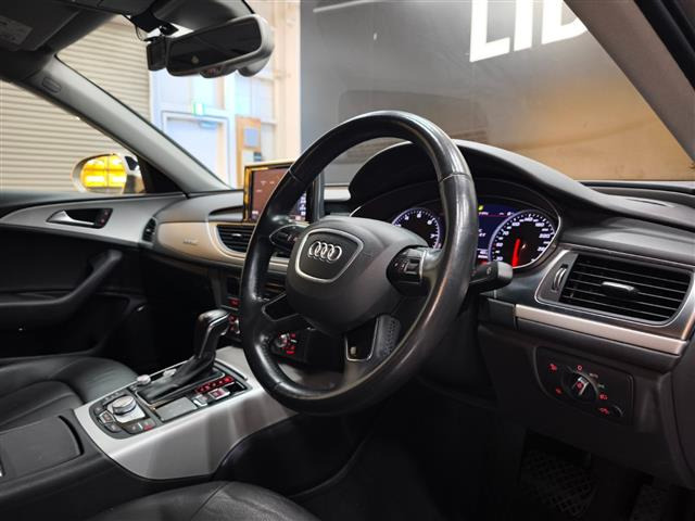 A62.0 TFSI クワトロ 4WD