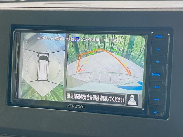 �y�}���`�A���E���h���j�^�[�z��p�̃J�����ɂ��A�ォ�猩���낵���悤�Ȏ��_��360�x�N���}�̎��͂��m�F���邱�Ƃ��ł��܂����c�񒓎Ԃ╝�񂹎��Ɋ��􂵂Ă���܂���