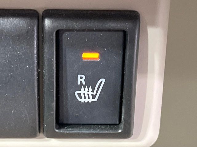 �y�V�[�g�q�[�^�[�z�������ɏd�󂷂�V�[�g�q�[�^�[!�G�A�R����葁�����܂��Ă����̂Ŋ�����̐l�����S�ł��ˁ�G�A�R���̉����͊������邩����A�Ƃ������ɂ����������߂ł��B