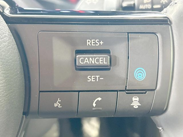 �y�v���p�C���b�g�z�������H�ł̒��������s���y��!!�a�؎��Ə��񑖍s�̃V�[���ŁA�A�N�Z���E�u���[�L�E�X�e�A�����O�������Ő��䂵�A�������^�]�̕��S���y�����Ă���܂���