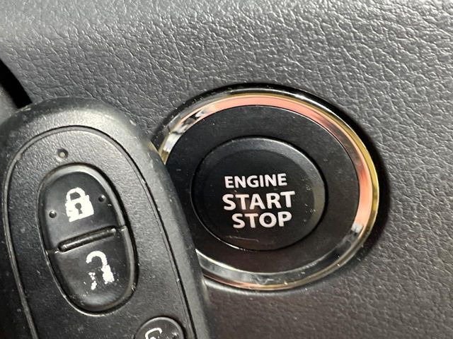 �y�L�[���X�X�^�[�g�V�X�e���z�J�o����|�P�b�g�ɓ��ꂽ�܂܂ł��h�A�̎{���E�������\�ȃX�}�[�g�L�[�𑕔��B�G���W���̃I���E�I�t�����J�M�����o���K�v����������Ƃ��Ă��֗��ł���