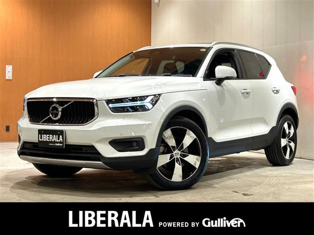 XC40T4 AWD モメンタム 4WD