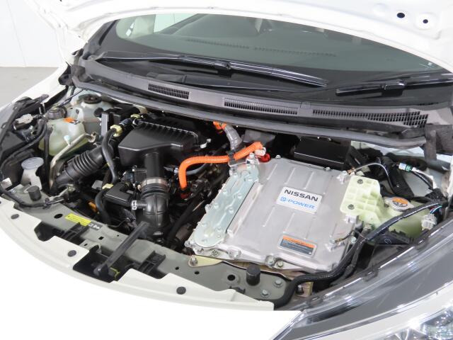 �G���W�����[�������ꂢ�ł���B�@�֋@�\�n���ǍD�ł��B�[�ԑO�ɓ_���������s���܂��B�G���W���I�C���E�I�C���t�B���^�[�E�G�A�R���t�B���^�[�E���C�p�[�S���͕K�������v���܂�(�G�A�R���t�B���^�[�́A�����Ԃ̂�)