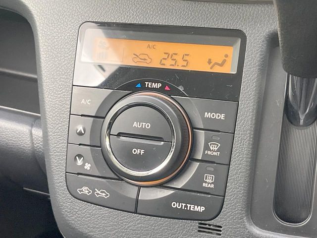 �y�I�[�g�G�A�R���z��x���D�݂̉��x�ɐݒ肷��΁A�ԓ��̉��x�����m�����ʂ≷�x�������Œ����B����&hellip;����&hellip;�Ɖ��x���X�C�b�`���������K�v�͂���܂���B���K�Ȏԓ���Ԃɂ͕K�{�̋@�\�ł��ˁ�