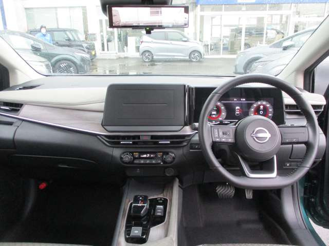 ノートオーラ1.2 G FOUR 4WD