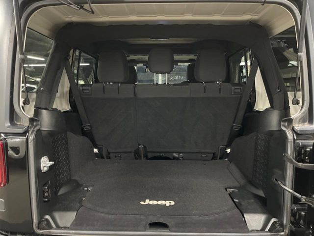 ���g�����N���[��:����L������e�X�y�[�X!���ꂾ���̍L��������΂��������⃌�W���[�Ȃǂɂ��œK�ł�!�g�p�������Ȃ����ꂢ�ȏ�Ԃ��ێ����Ă���܂��B