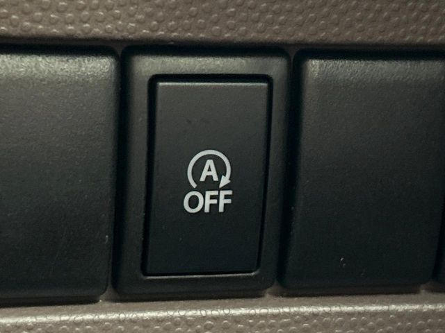 �y�A�C�h�����O�X�g�b�v�z�ԐM����a�؂Œ�Ԃ����ۂɃG���W�����~���A���ʂȔR���̏����}���܂��B�R��������ی�ɂȂ���@�\��G���W���̓u���[�L�𗣂��΍Ďn�����܂��B