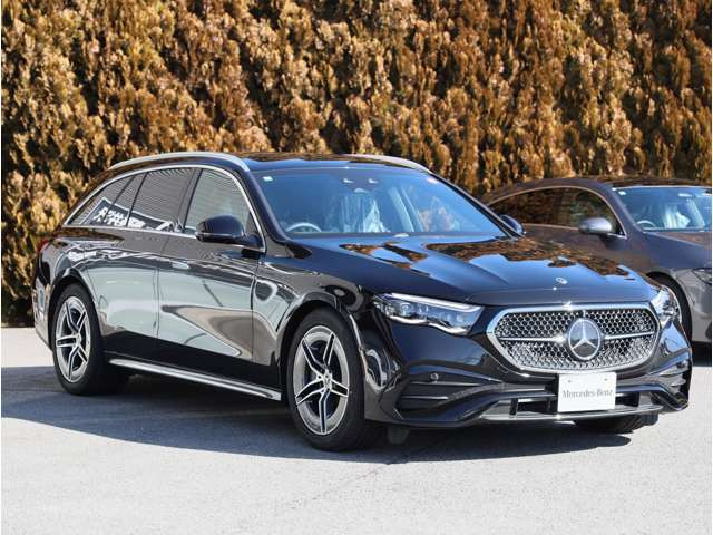 EクラスワゴンE220d アバンギャルド AMGラインパッケージ (ISG)
