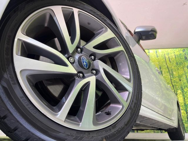 �y����18�C���`�A���~�z�C�[���z�O�ςɃ}�b�`���������A���~�z�C�[���𑕒����Ă���܂��B�e��ЊO�A���~�z�C�[����A�X�^�b�h���X�^�C�����戵�����Ă���܂��B���񂲑��k����������