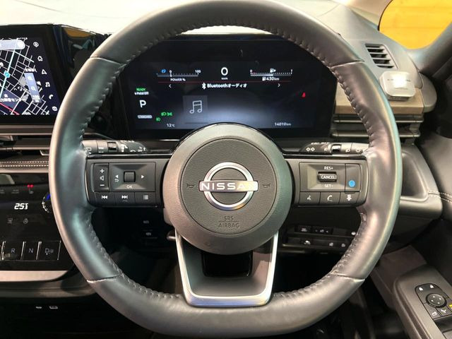 �y�X�e�A�����O�X�C�b�`�z�^�]���A�O������ڐ������炷���ƂȂ��A�I�[�f�B�I���̑��삪�\�ȕ֗��@�\!���S&���K�ȃh���C�u�����o���Ă���܂���