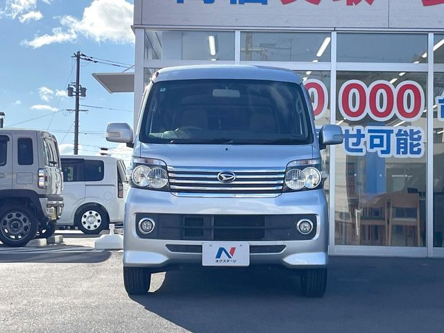 ���Ђł́A�S�ԁw�C�����Ȃ��x�̂��Ԃ̂ݎ�舵���Ă���܂��B��C�o�C���[�ɂ�錵�I�����d����̌�A���Ɍ�̎ԗ��`�F�b�N���s���A�l�N�X�e�[�W���F�肵�����i���Ȓ��ÎԂ����񋟂��Ă���܂��B