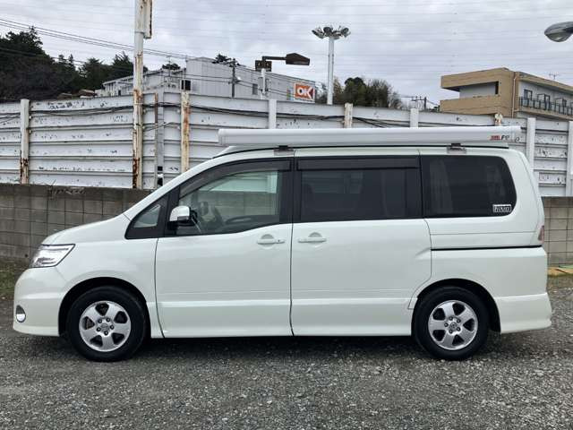 セレナ2.0 ハイウェイスター Vセレクション 4WD