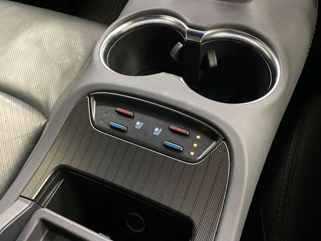 ���Ԃ̋@�\����S�����Ɋւ��ċC�ɂȂ���́A���Ј�x�����X��������!���̏�ŃX�^�b�t���������\�ł�!