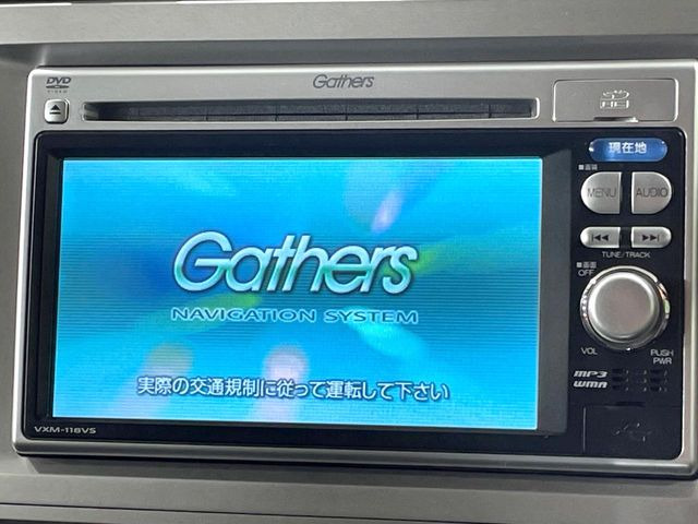 �y�����i�r�z�l�C�̏����i�r�𑕔����Ă���܂��B�i�r�̎g���₷���͂������A�I�[�f�B�I�@�\���[��!�L�����v�◷�s�͂������A�ʋ΂┃�����ȂǕ��i�̃h���C�u���y�����Ȃ�͂���