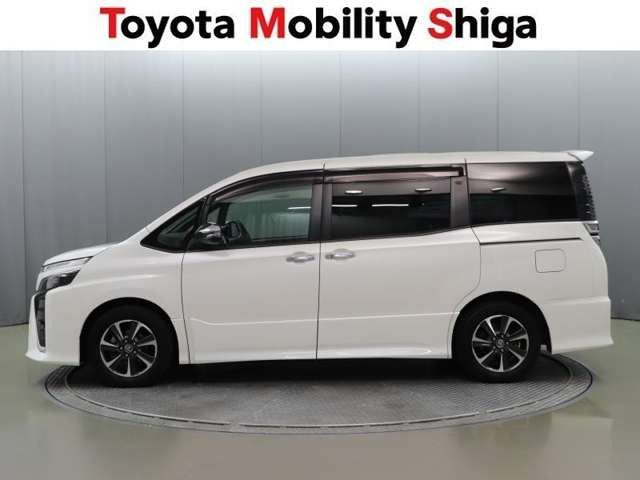 ヴォクシー2.0 ZS 煌III