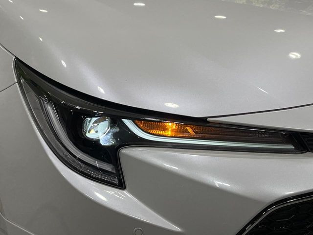 �yLED�w�b�h���C�g�z���V����ԑ��s�����ǍD�Ȏ��E���m�ۂ����S���ĉ^�]�ł��鍂�P�xLED�w�b�h���C�g�𑕔�!�_�����x�������A����d�͂��}�����Ă��܂��B