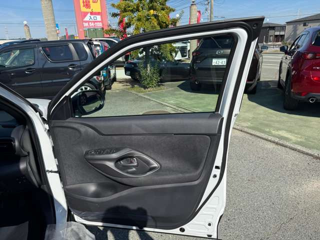 ���͂₢�E�����E���S�̎Ԍ��̑S���`�F�[���y�A�b�v���Ԍ��z�����X�ł����^�A�ǎw�薯�ԎԌ��H��𕹐݂��Ă��܂���