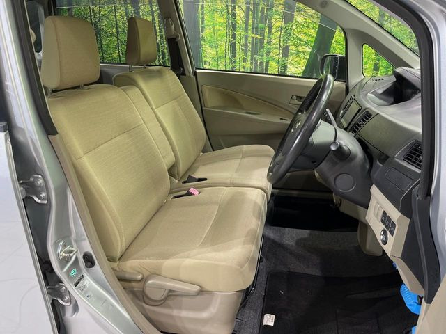 �^�]�ȃV�[�g���͎g�p�������Ȃ��A�ǍD�ȏ�ԂƂȂ��Ă��܂��B���J�Ɏg���Ă������Ƃ��悭�킩��܂��ˁB