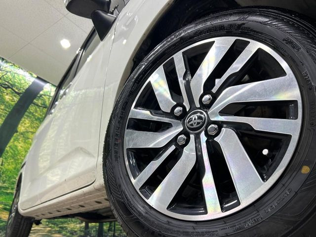 �y����14�C���`�A���~�z�C�[���z�O�ςɃ}�b�`���������A���~�z�C�[���𑕒����Ă���܂��B�e��ЊO�A���~�z�C�[����A�X�^�b�h���X�^�C�����戵�����Ă���܂��B���񂲑��k����������