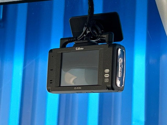 �y�h���C�u���R�[�_�[�z�h���C�u���R�[�_�[����!���s���͂������A������^�]�⎖�̂ɑ��������ہA�f���ŋL�^���A����̃��X�N�ɔ����܂��B���L�^�pSD�J�[�h�͂��q�l�����g�ł��������������K�v������܂��B