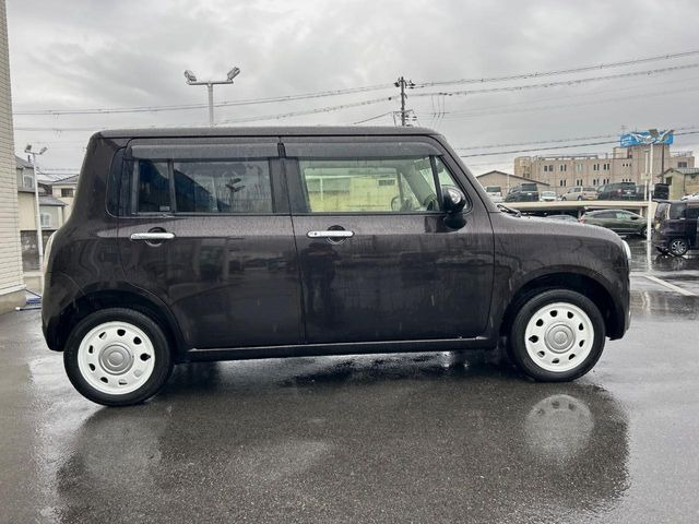 �������x�̃K���X�疌�ŝ����͂������A�㎿�ȃc���E����������B���O����_���J�����؂Ȉ��Ԃ�ی삵�A�F�����E�򉻂�h�~�B�u�e�X�v���b�V���R�[�g�v�A�u�e�v���~�b�T�R�[�g�v���炨�I�т��������܂��B