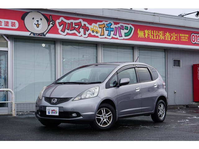 フィット1.3 L スマートスタイルエディション 4WD