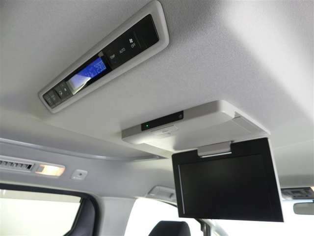 ヴェルファイア2.5 Z Aエディション 4WD