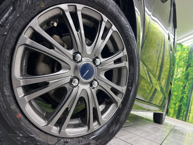 �y14�C���`�A���~�z�C�[���z�O�ςɃ}�b�`�����A���~�z�C�[���𑕒����Ă���܂��B�e��A���~�z�C�[����A�X�^�b�h���X�^�C�����戵�����Ă���܂��B���񂲑��k����������