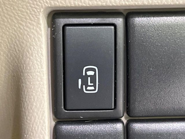 �y�p���[�X���C�h�h�A�z�X�}�[�g�L�[��^�]�Ȃ̃X�C�b�`�ŃX���C�h�h�A�̊J���\���d��������͂����ăh�A���J����K�v�������A���������q�l�ł��A�d���ו��������Ă��鎞�����N�ɊJ���߂ł��܂���