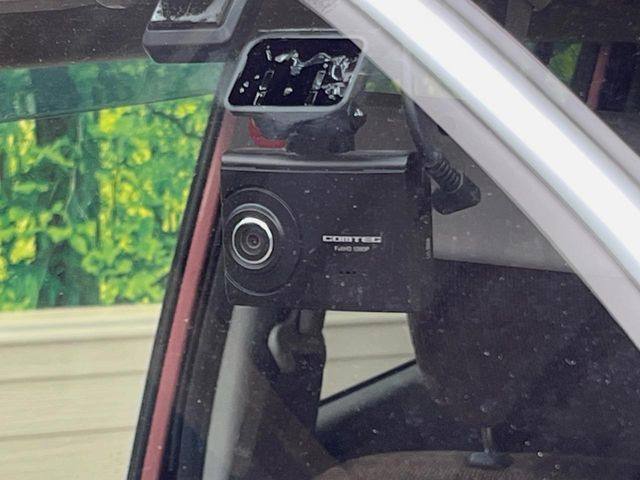 �y�h���C�u���R�[�_�[�z�h���C�u���R�[�_�[����!���s���͂������A������^�]�⎖�̂ɑ��������ہA�f���ŋL�^���A����̃��X�N�ɔ����܂��B���L�^�pSD�J�[�h�͂��q�l�����g�ł��������������K�v������܂��B