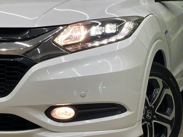 �yLED�w�b�h���C�g�z���V����ԑ��s�����ǍD�Ȏ��E���m�ۂ����S���ĉ^�]�ł��鍂�P�xLED�w�b�h���C�g�𑕔�!�_�����x�������A����d�͂��}�����Ă��܂��B