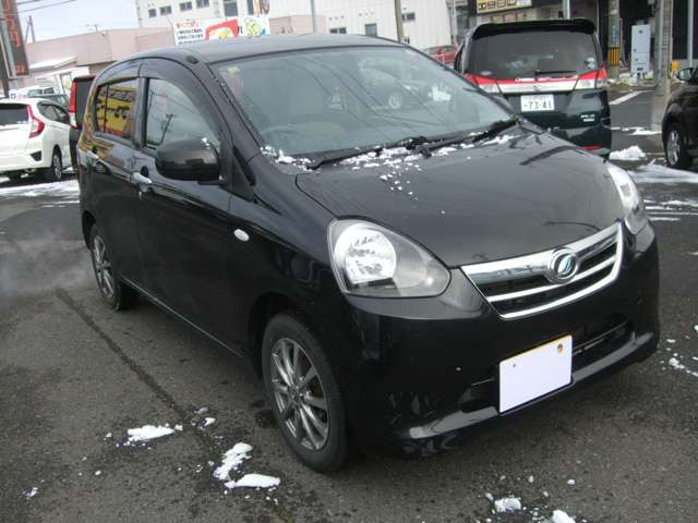 ミライースXf メモリアルエディション 4WD