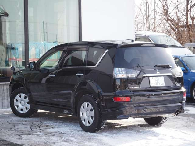 �ЊO�̃I�v�V�����AHDD�i�r��ETC�A�G�A����18�C���`AW�Ȃǂ̃I�v�V���������p�Ӓv���܂�!���Ȃ������̈�������`�������Ē����܂���