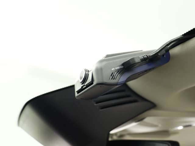 XC90B6 AWD インスクリプション 4WD