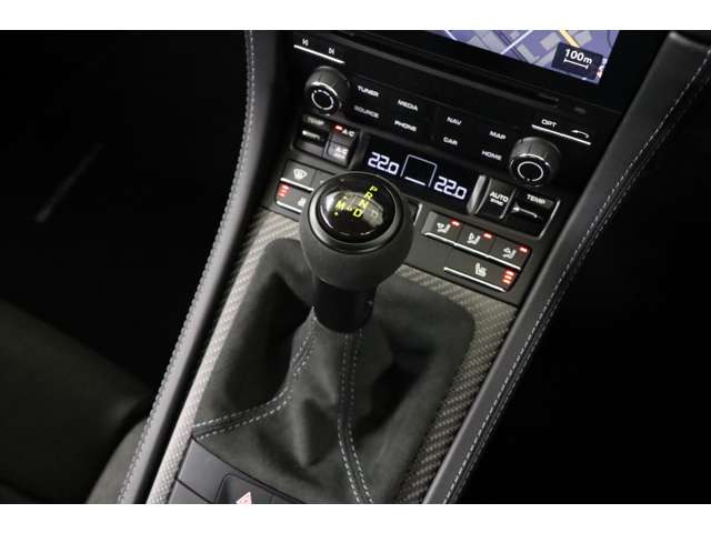 ���Ђł͕ʓr�L���ɂđS���̃f�B�[���[�l��F��H��ŏC���\�ȕۏ؂̂��p�ӂ����Ă���܂��B�f�B�[���[�l�����������ԁA�ۏ؏C���\�ƂȂ��Ă���܂��̂ł������̕��ł����S���Ă��Ԃ������������܂��B