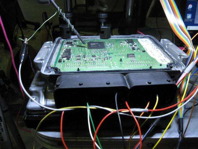 �X�s�[�h���~�b�^�[�̈�����280km�N���[�Y�R���g���[�����~�b�^�[�̕ύX (105km/h &rarr; 125km/h) ���u���~�b�^�[�̈����グ (6,000rpm &rarr; 6,500rpm)�u�[�X�g �ő�u�[�X�g 1.3-1.4k�g���N���~�b�^�[�����グ