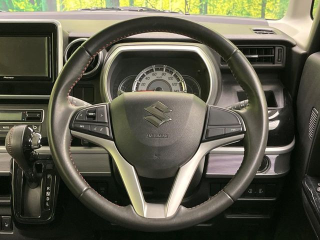 �y�����v�����X�e�A�����O�z�㎿�Ȋv���g�p���邱�ƂŁA��ɂ����������݂ƂĂ��^�]���₷���n���h���ł���