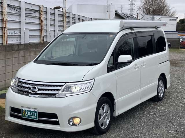 セレナ2.0 ハイウェイスター Vセレクション 4WD