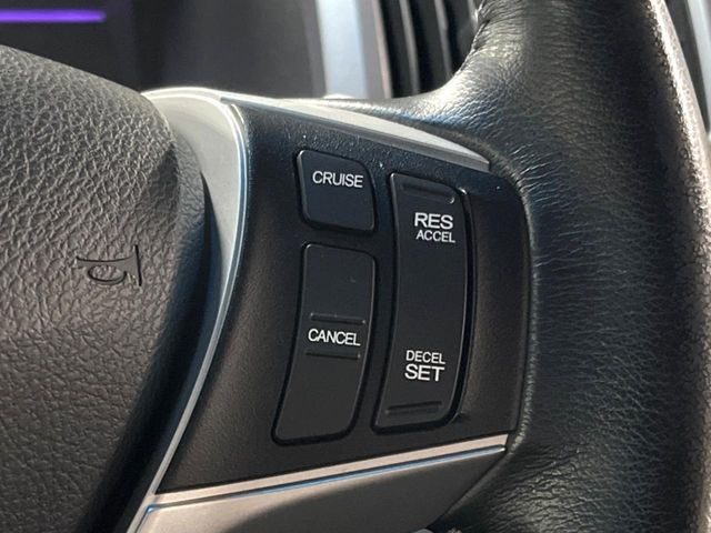 �y�N���[�Y�R���g���[���z�������H�����N���N���s�B�A�N�Z���𗣂��Ă���葬�x�ő��s���ł��A�������^�]���̕��S���y��!�����E�������ȒP�ȃX�C�b�`����Œ����ł��܂��B